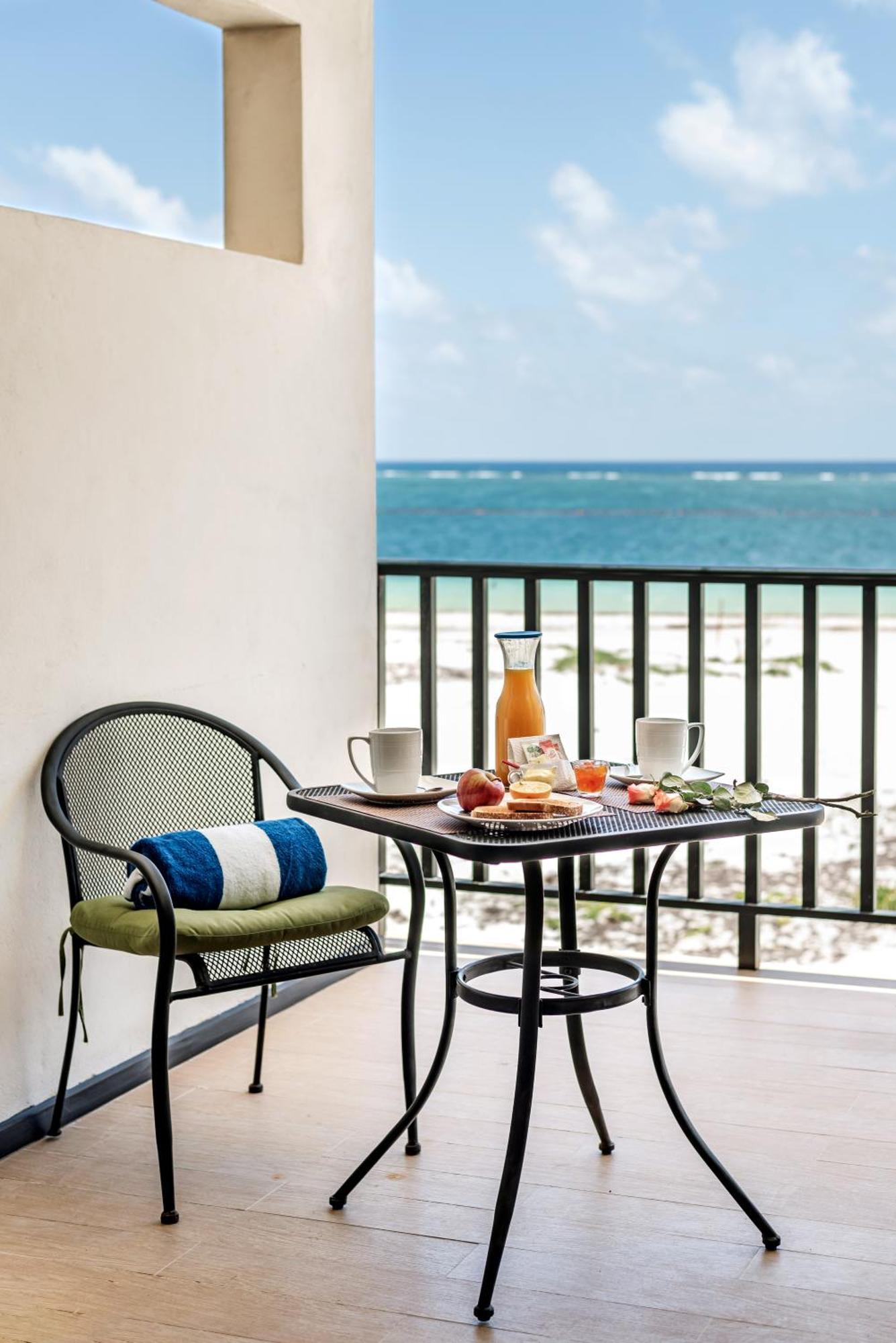 Vela'S Condos Ocean Front Пуэрто-Морелос Экстерьер фото